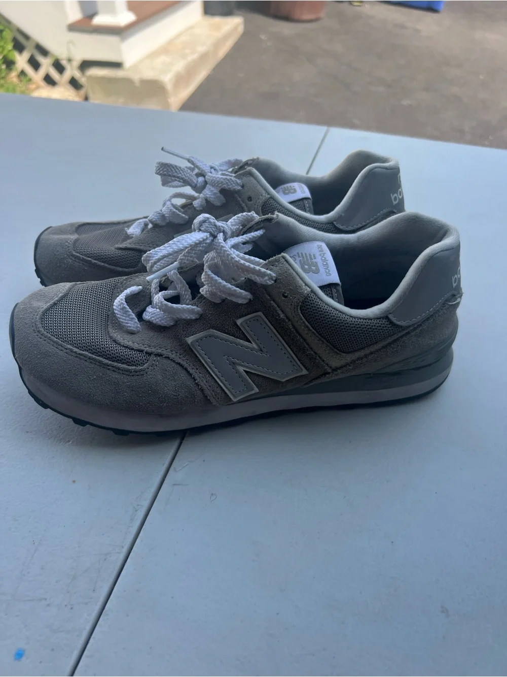 New Balance 574 Core Grey White ML574EVG Suede Running Shoes Men’s 8.5 Women’s10
